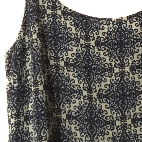 CAbi #107 Border Striped‎ Tank Size XS - Picture 4 of 8